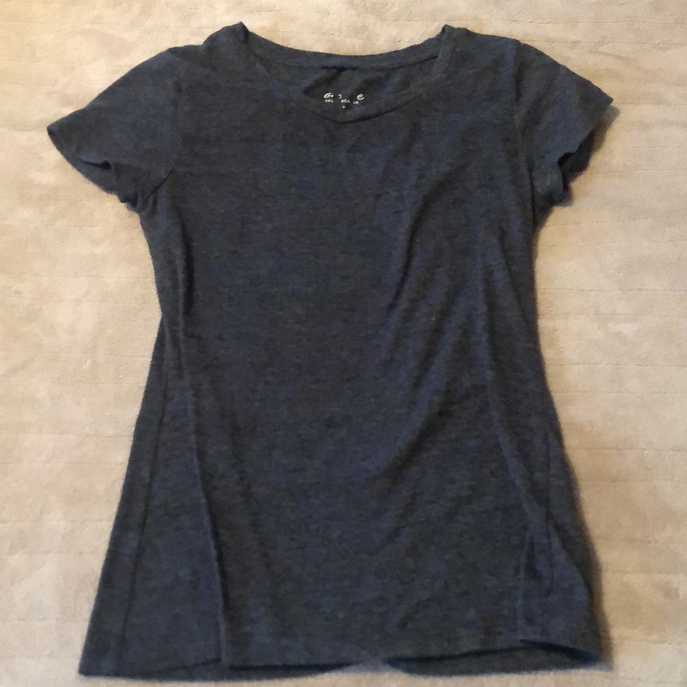 Gray T-Shirt - Women’s Size Small